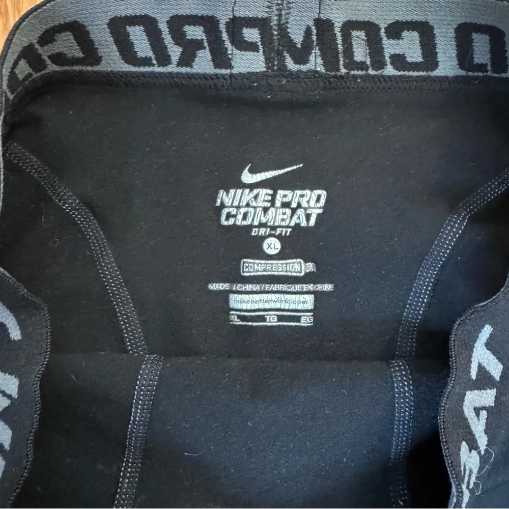 Nike Pro Combat Compression Tights - Picture 4 of 4